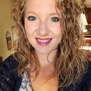 Meet your Posher, Alissa